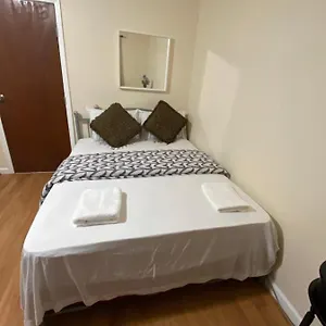 Guest house A Great In Queens, New York